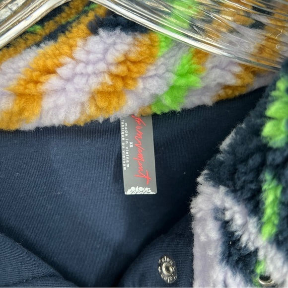 Free People Hit The Slopes Plaid Navy Double Lined Cropped Sherpa Coat XS NWT - Picture 6 of 9